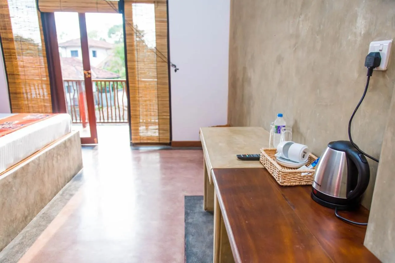 Negombo Boutique Villa Hotel